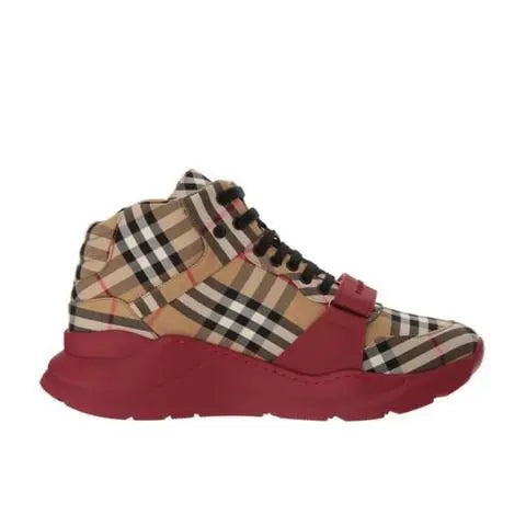 BURBERRY - SNEAKER - https://treadfitpro.com/